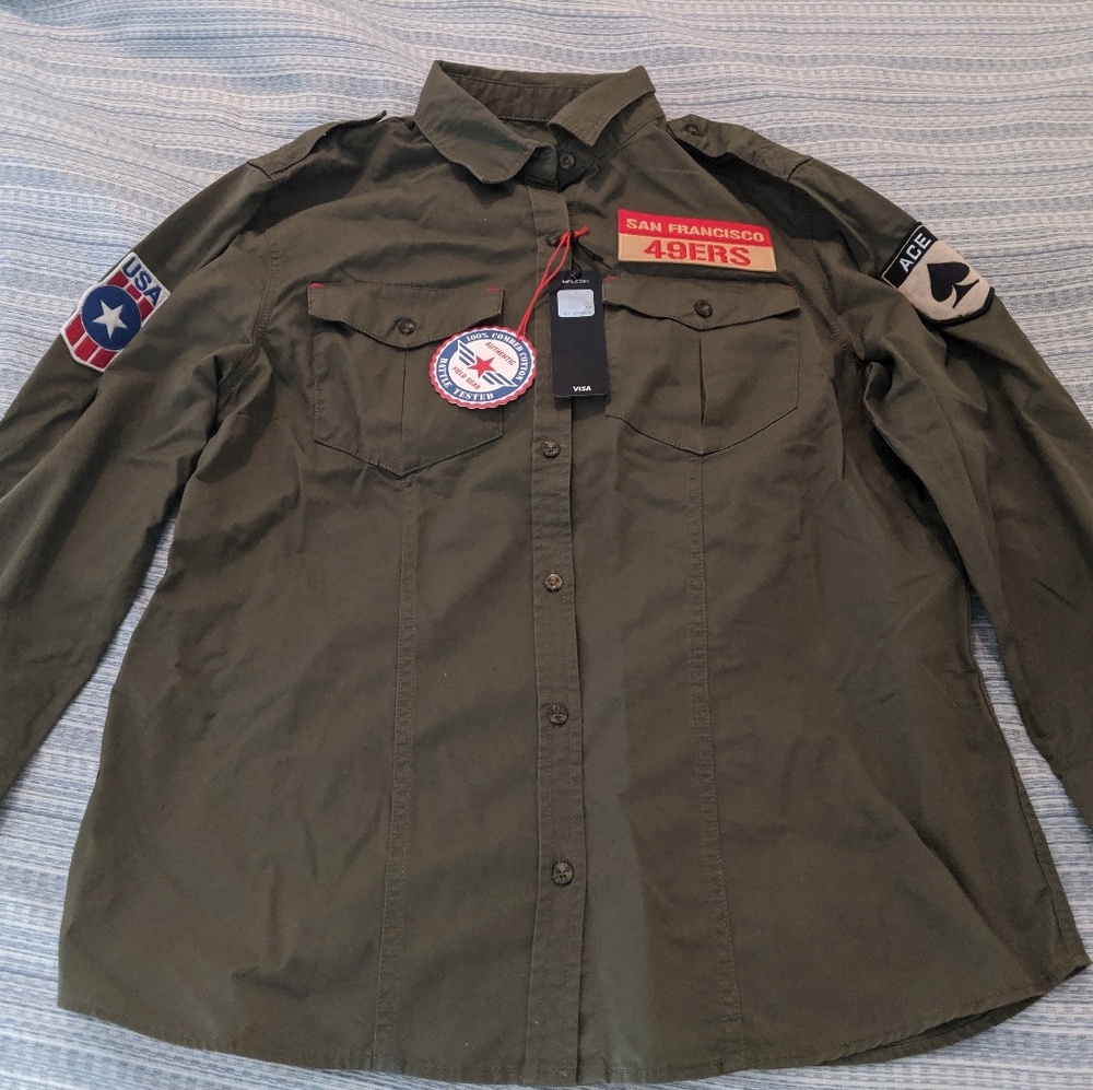 Women’s San Francisco 49ers military shirt. L NWT
